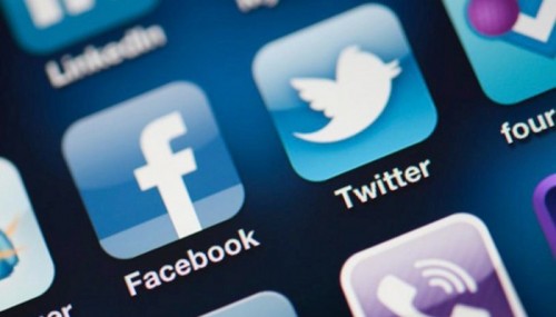 facebook-twitter-mobile-users